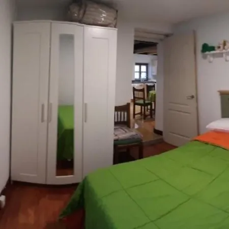 Pequeno Rural Con Un Gran Jardin. Wifi Vakantiehuis Ispáster