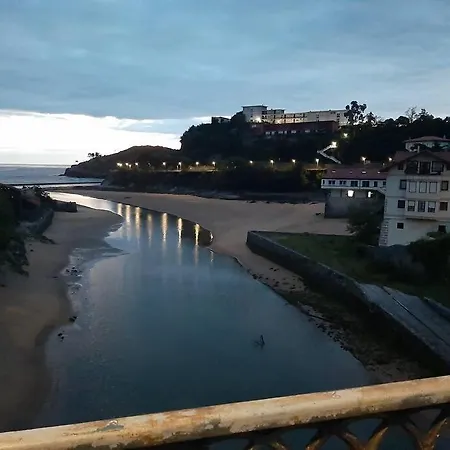 Dom wakacyjny Pequeno Rural Con Un Gran Jardin. Wifi *