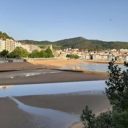 Dom wakacyjny Pequeno Rural Con Un Gran Jardin. Wifi *