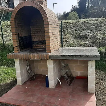 Ferienhaus Pequeno Rural Con Un Gran Jardin. Wifi Ispáster