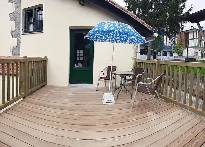 Pequeno Rural Con Un Gran Jardin. Wifi Holiday home